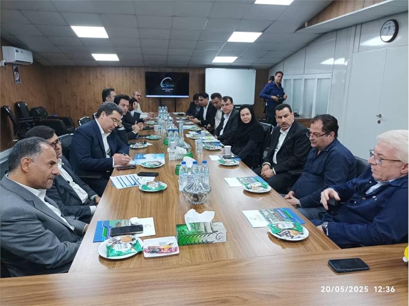 بازدید مدیرعامل بانک تجارت ایران از مگا پروژه الماس ماهشهر